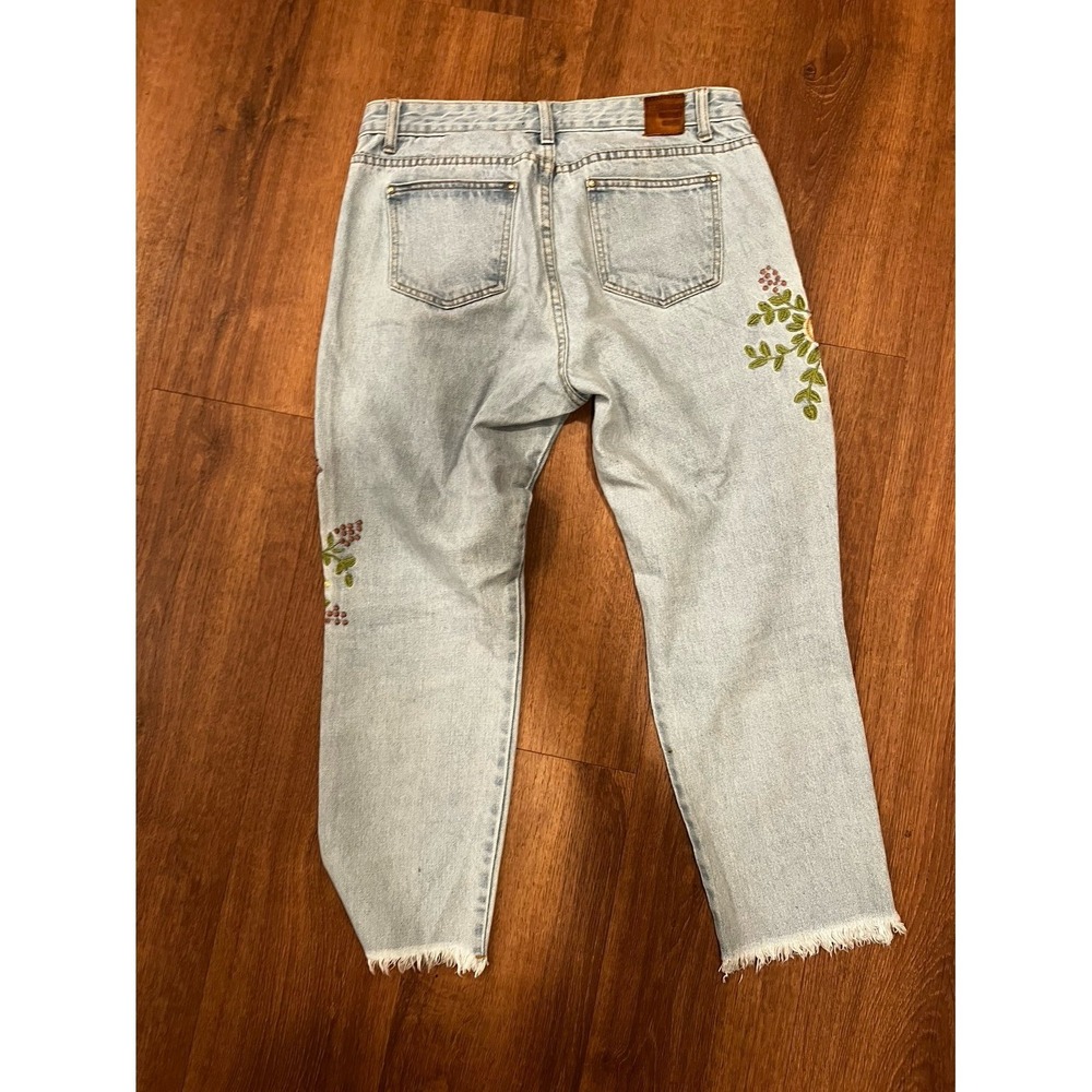 POL Embroidered Jeans size medium = Sz 29/30 - Picture 6 of 11